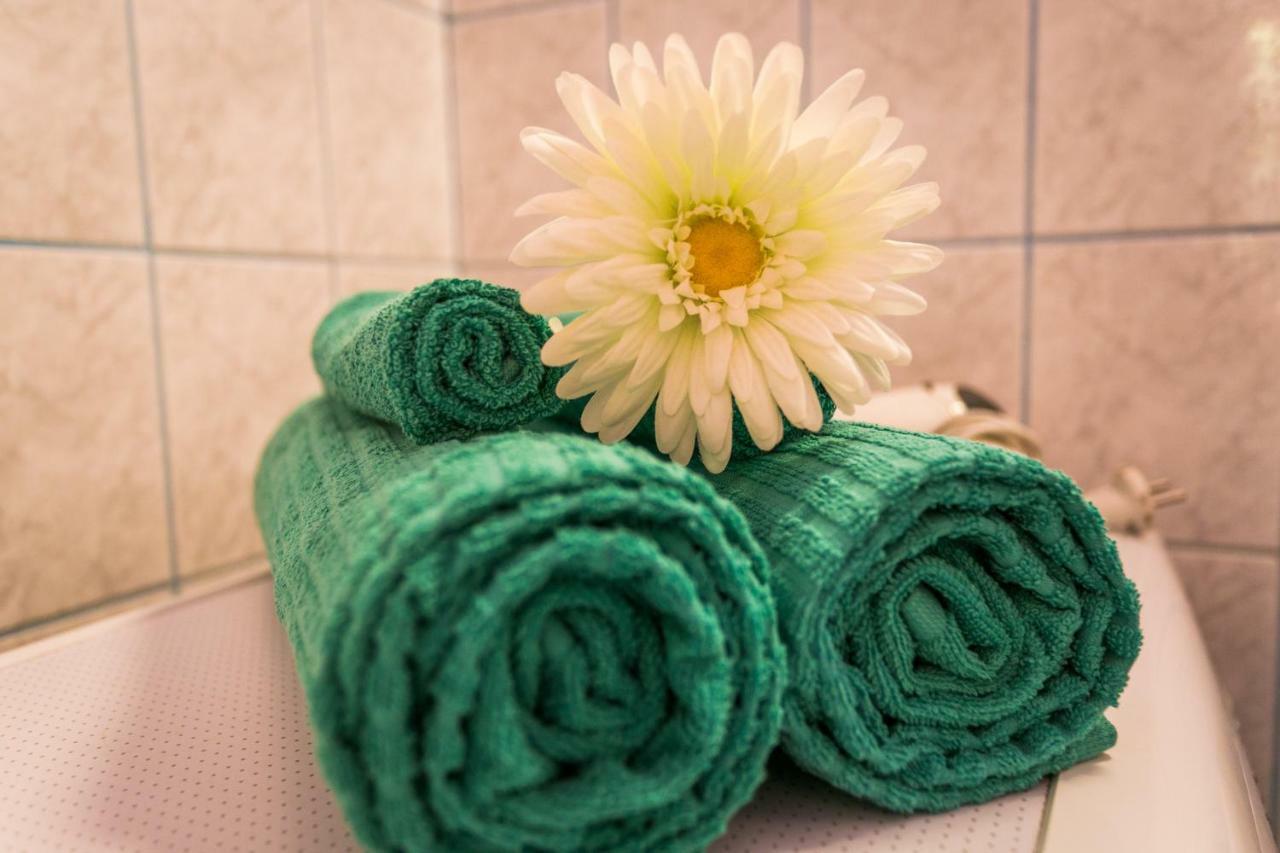 Green Apartment บูดาเปสต์ ภายนอก รูปภาพ